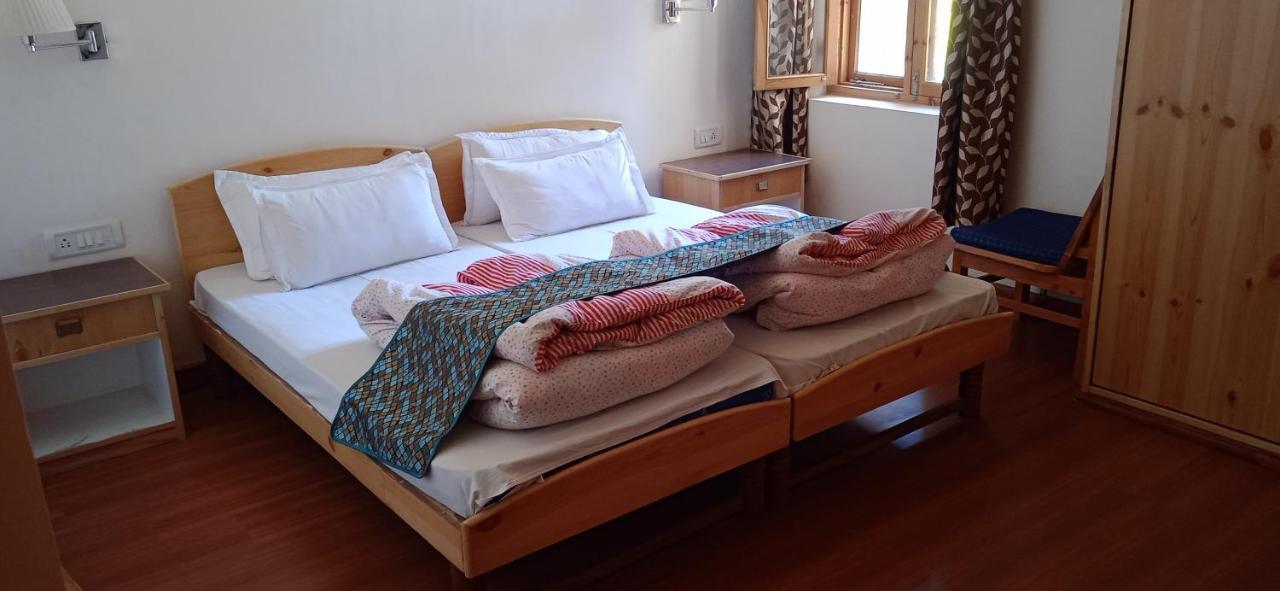 Lhardak Home Stay 레 외부 사진